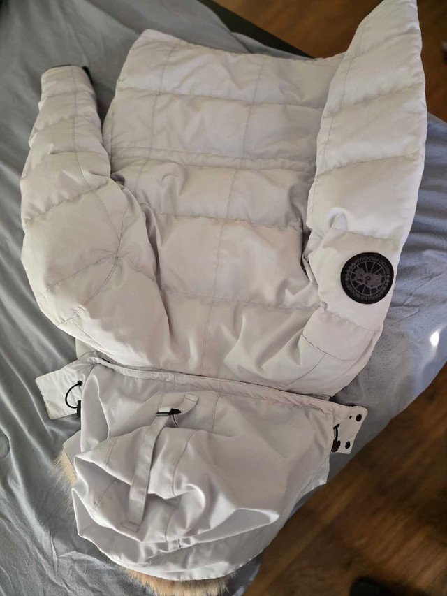 Canada Goose Chelsea Parka Black Label Medium - photo 2