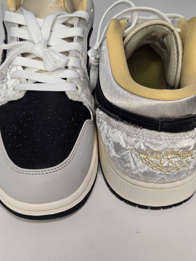 Nike Air Jordan 1 Low SE Beaded Swoosh - photo 3