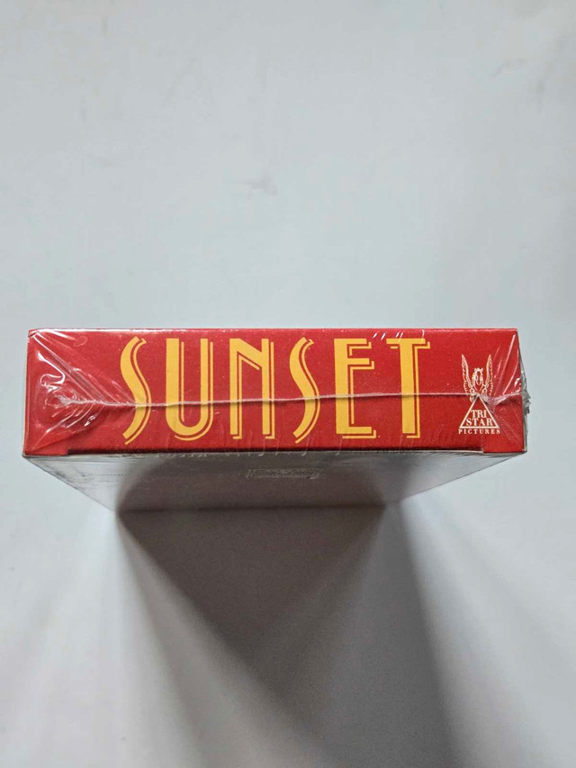 Sunset - Bruce Willis & James Garner VHS Brand New - photo 5