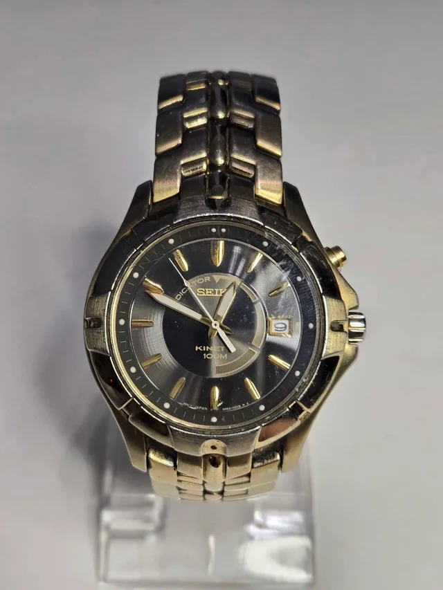 Seiko Kinectic SKA404 Watch thumbnail