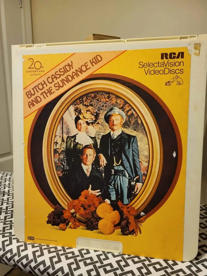 CED  SelectaVision video Disc image indicator(4)