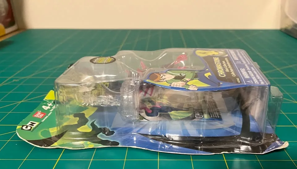 Ben 10 Chromastone #27442 Bandai 2008 Sealed image indicator(4)