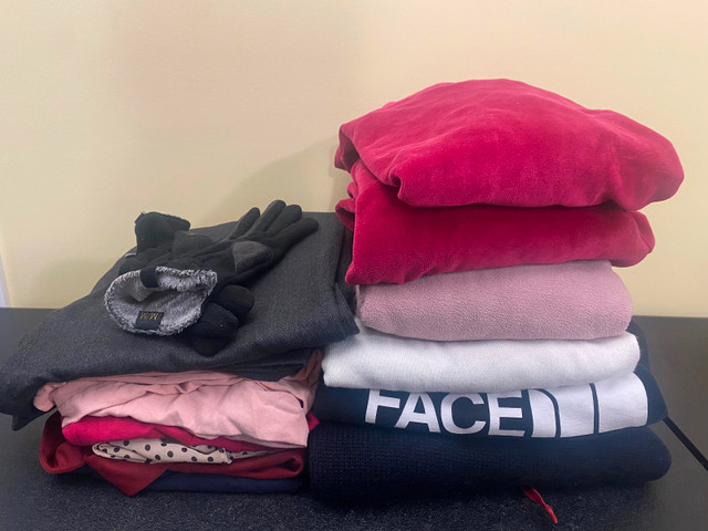 Women’s clothes sizes Small and Medium - take all