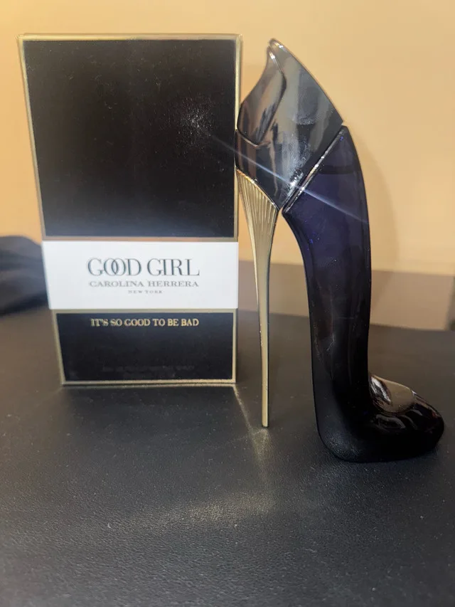 Carolina Herrera Good Girl image indicator(2)