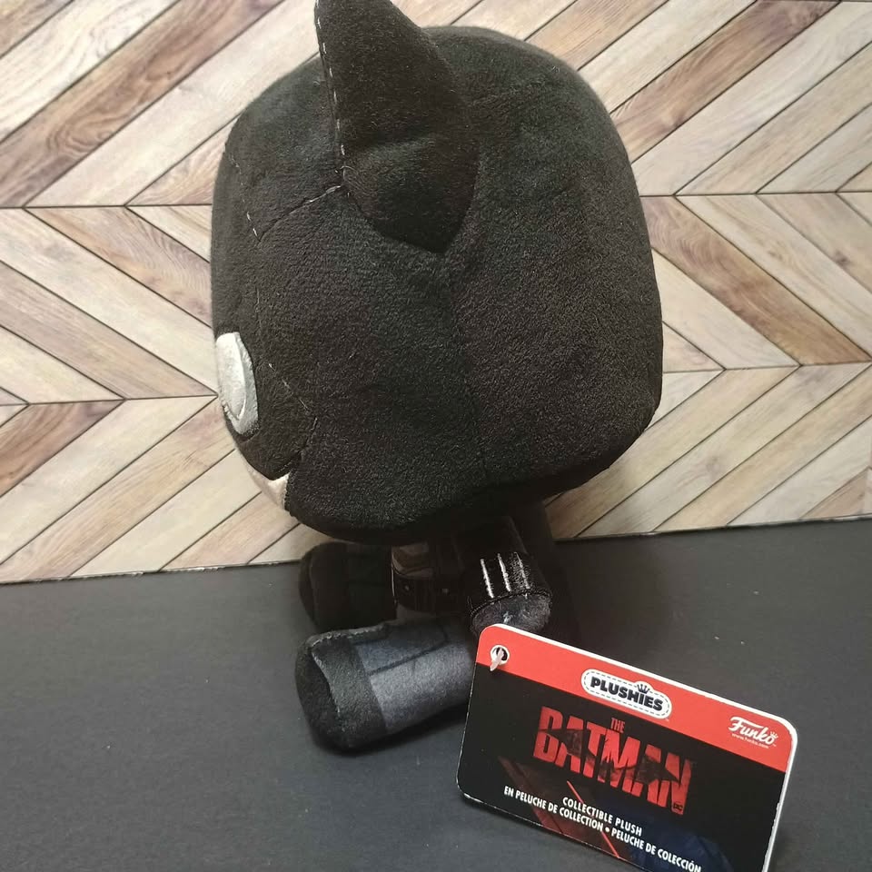 Funko Batman Plushie - photo 5