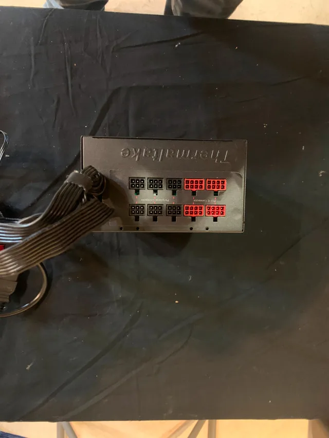 Thermaltake Toughpower 1500W Gold (Model: TP-1500MPCGU) image indicator(2)