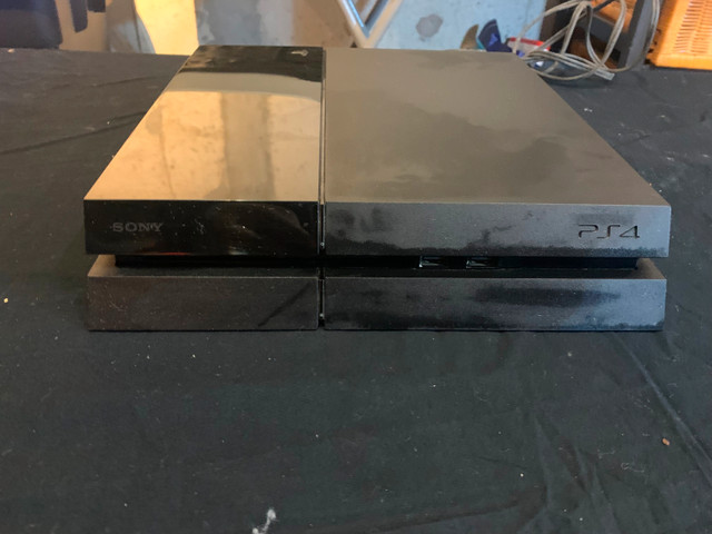 Sony PlayStation 4 (500gb)