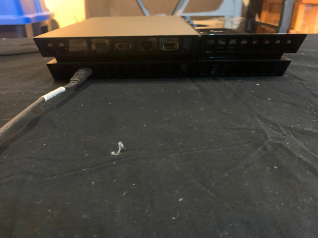 Sony PlayStation 4 (500gb) - photo 2