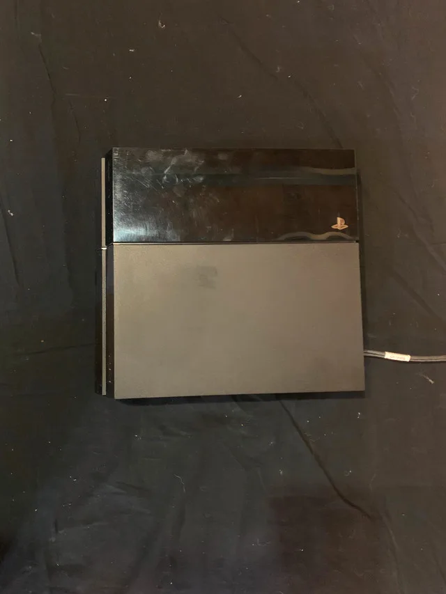 Sony PlayStation 4 (500gb) image indicator(3)