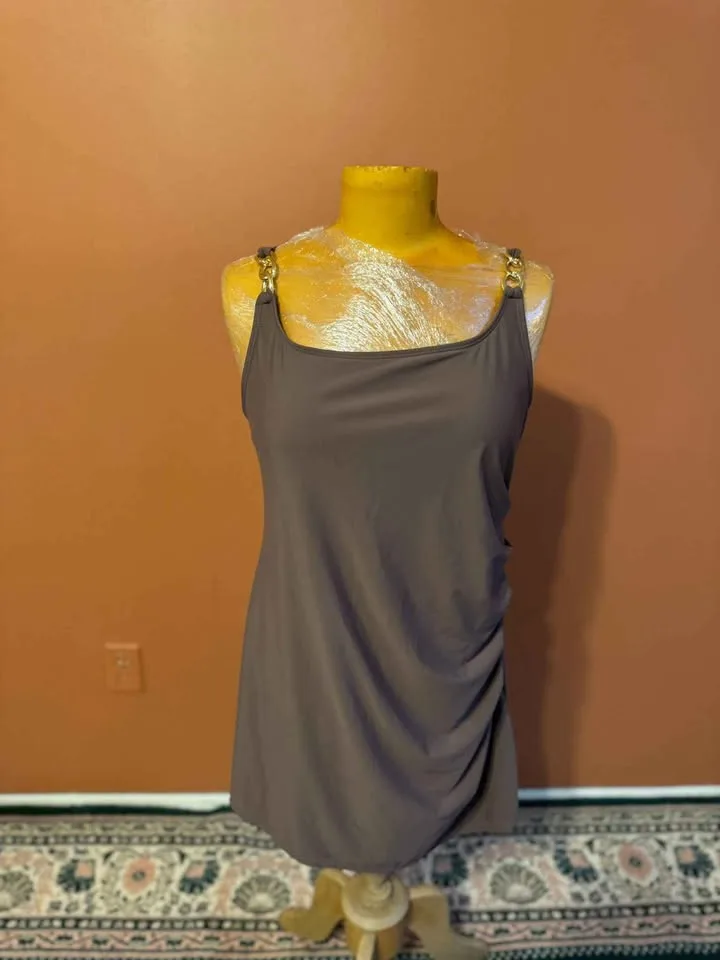 Brand New Elegant Brown Dress – Size XL thumbnail