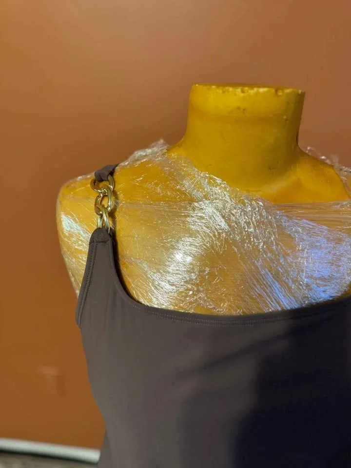 Brand New Elegant Brown Dress – Size XL image indicator(4)