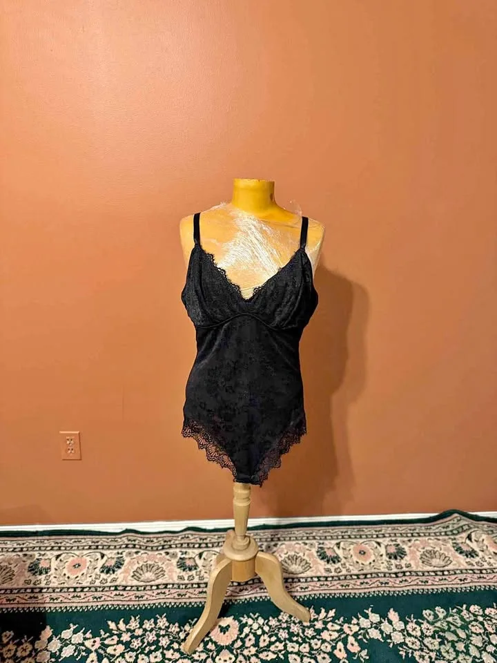 🖤 Brand New Size XL–2XL Black Lace Slip Dress / Camisole Dress thumbnail