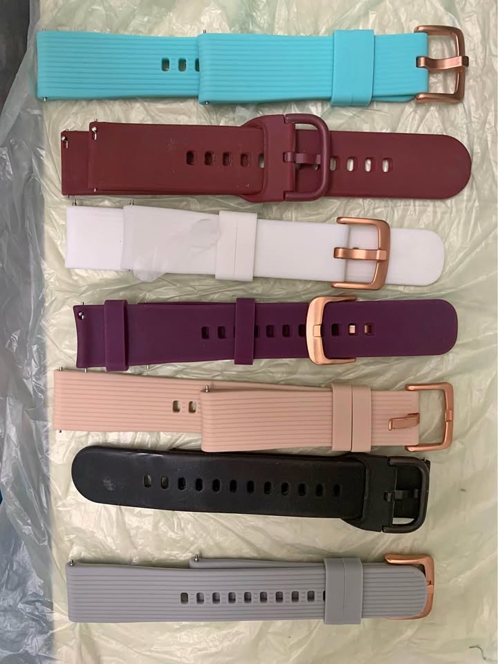 Silicone watch bands