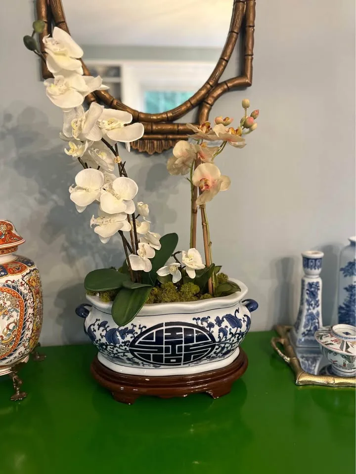 BOMBAY COMPANY CHINOISERIE BLUE WHITE PORCELAIN OVAL image indicator(2)