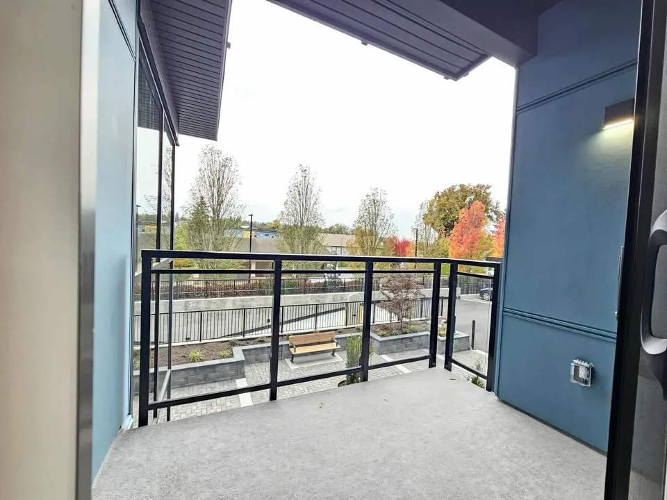 1 Bed 1 Bath - Apartment image indicator(10)