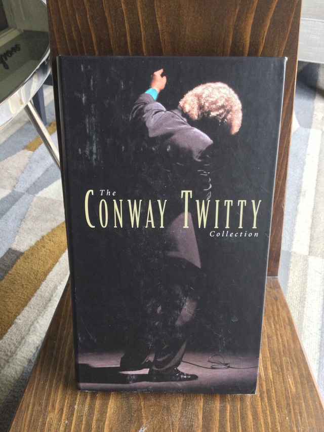 THE CONWAY TWITTY COLLECTION BOX SET (4 CDs)