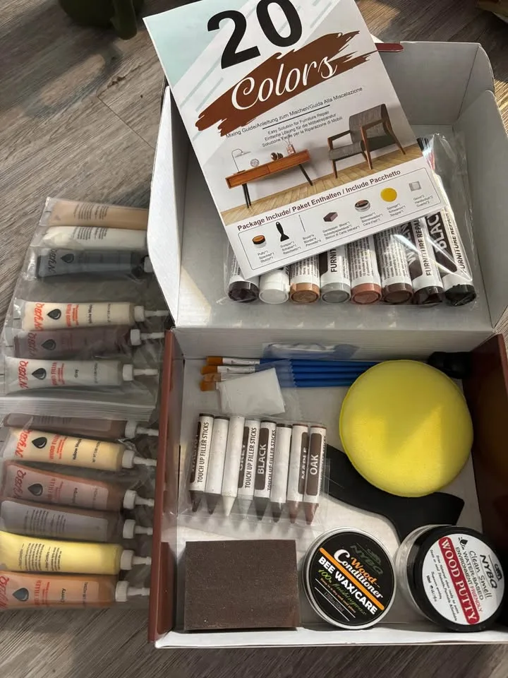 Almost new 41 piece wood repair kit image indicator(2)