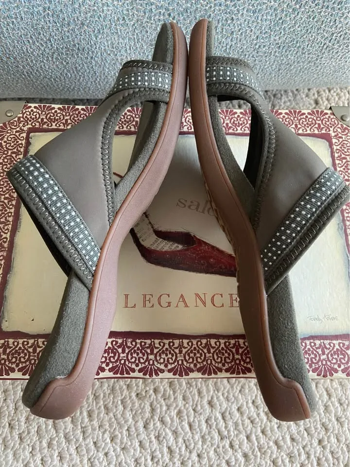 Women’s Merrell District Muri Wrap Sandals, Size 9 *New!! image indicator(7)