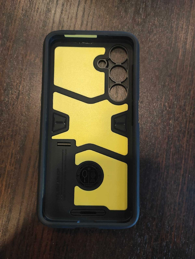 Spigen Tough Armor Case for Samsung S24 - photo 2