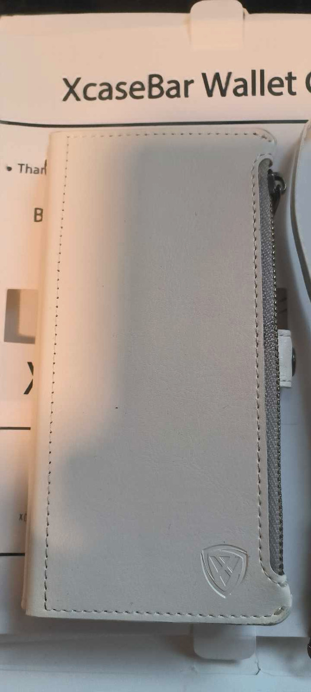 XcaseBar wallet case for iPhone 16 6.1" RFID blocking - photo 2