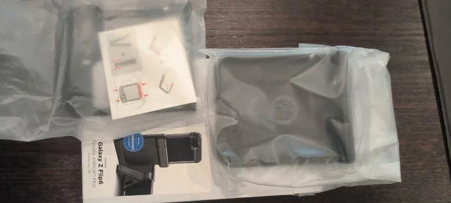 Spigen Tough Armor Pro Case for Samsung Galaxy Z Flip 6 thumbnail