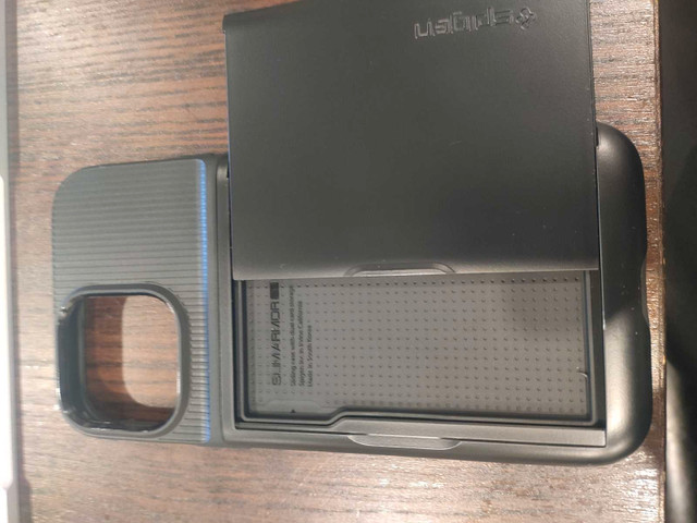 torras case for iPhone 13 pro max and spigen case - photo 4