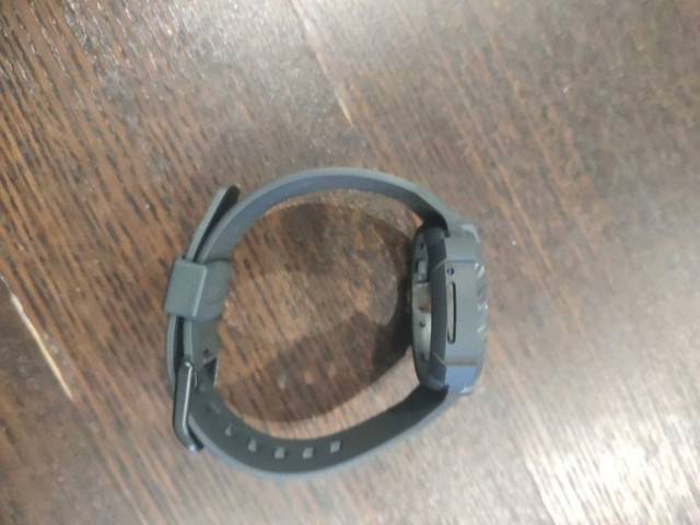 Spigen rugged armor case for pixel watch 3 41mm - photo 2