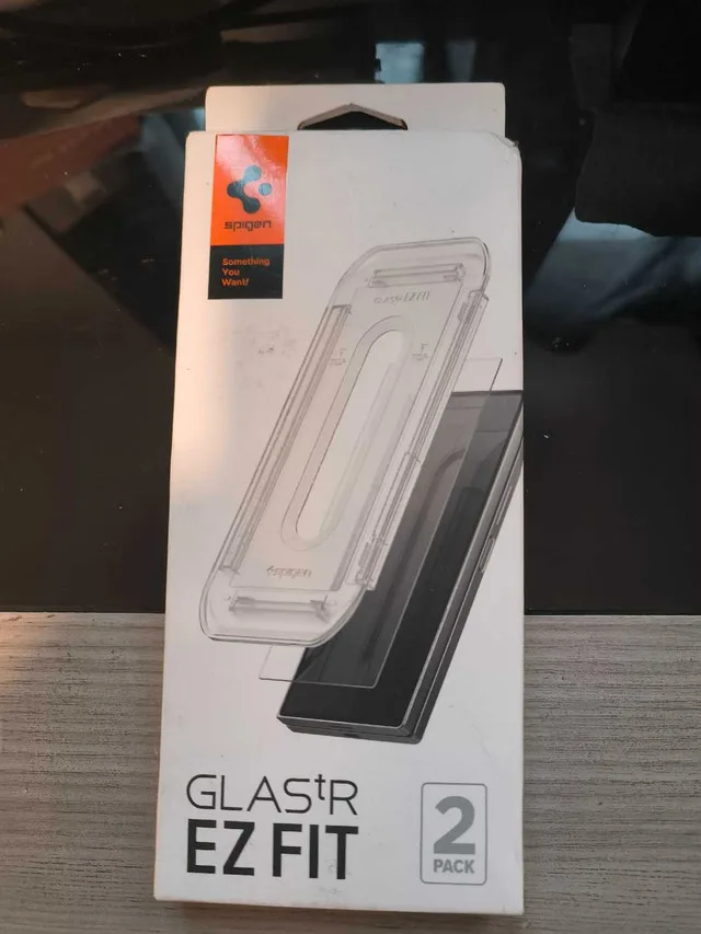 Spigen Glass Screen Protector for Z Fold 6 2 Pack thumbnail