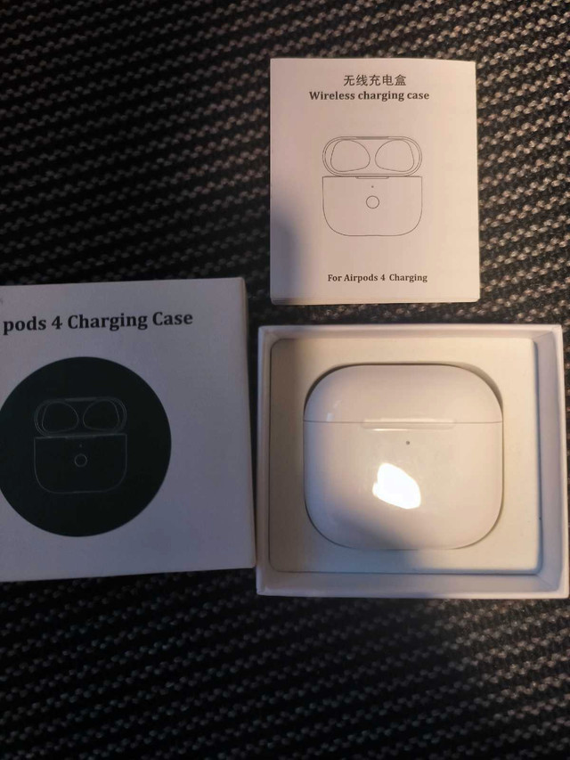 airpods 4 charging case - photo 2