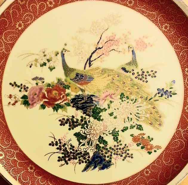 Hand Decorated Satsuma Peacock Plate - photo 3