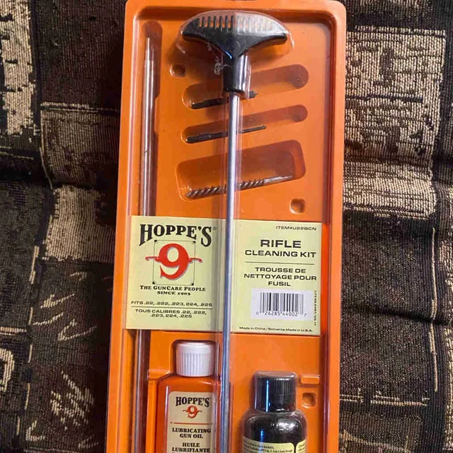 Hoppe’s no. 9 cleaning kit