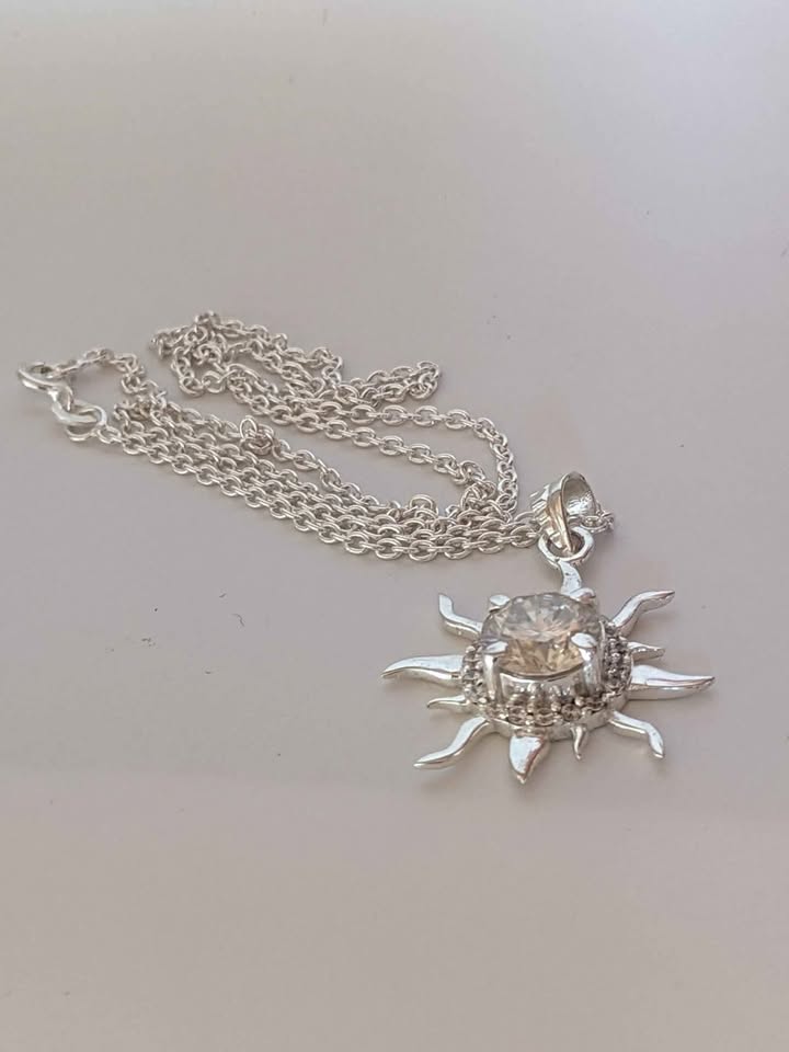 Moissanite 2.15 carat Sun Burst Necklace Sterling Silver - photo 4