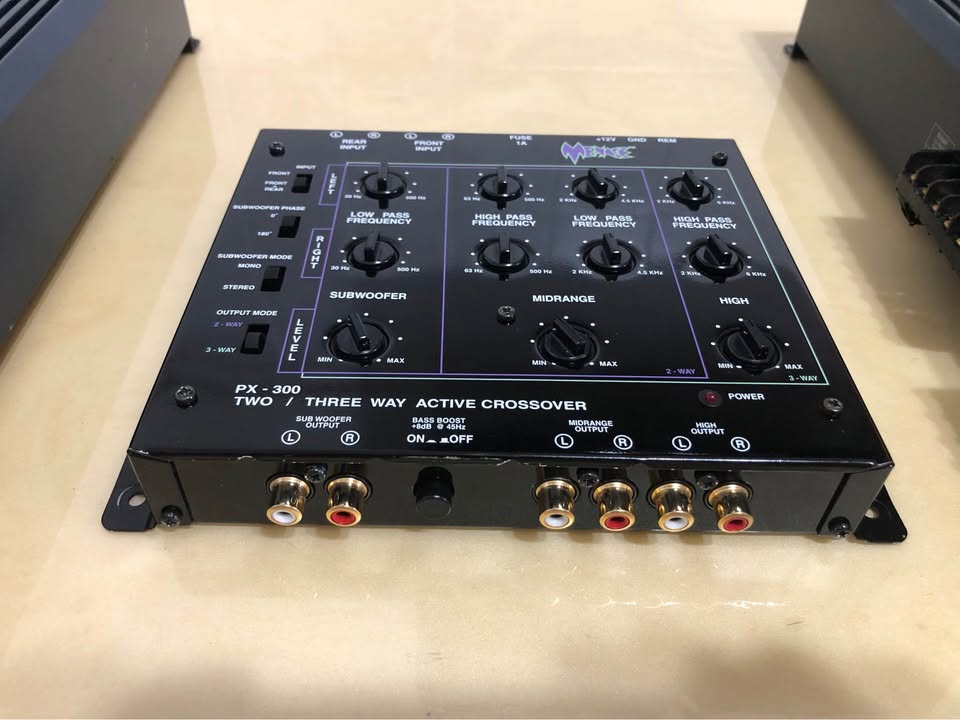 CARVER Amp / Crossover - photo 4