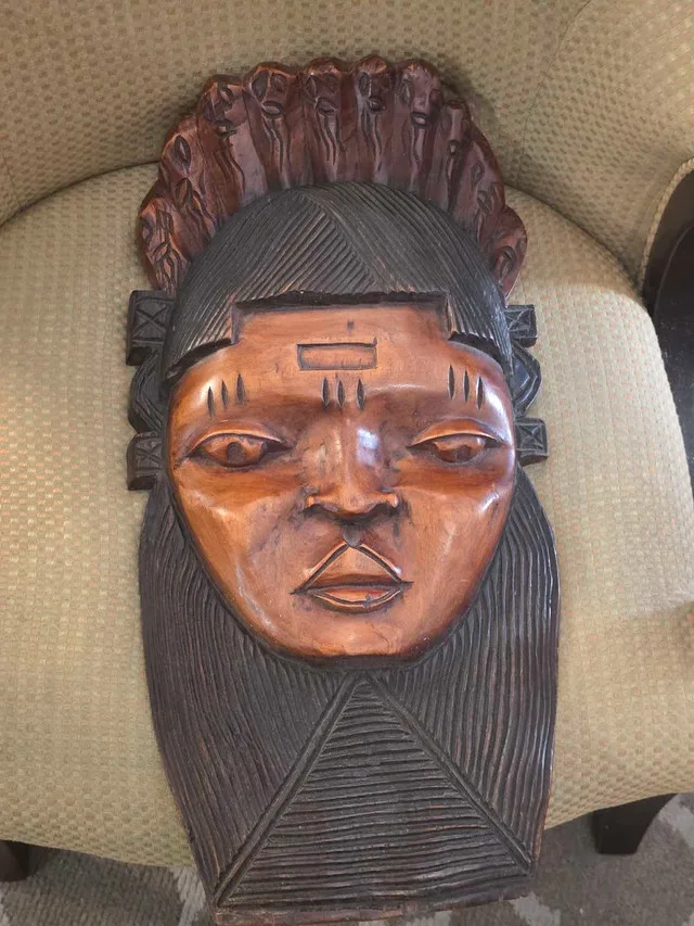 African mask 2 feet high image indicator(5)