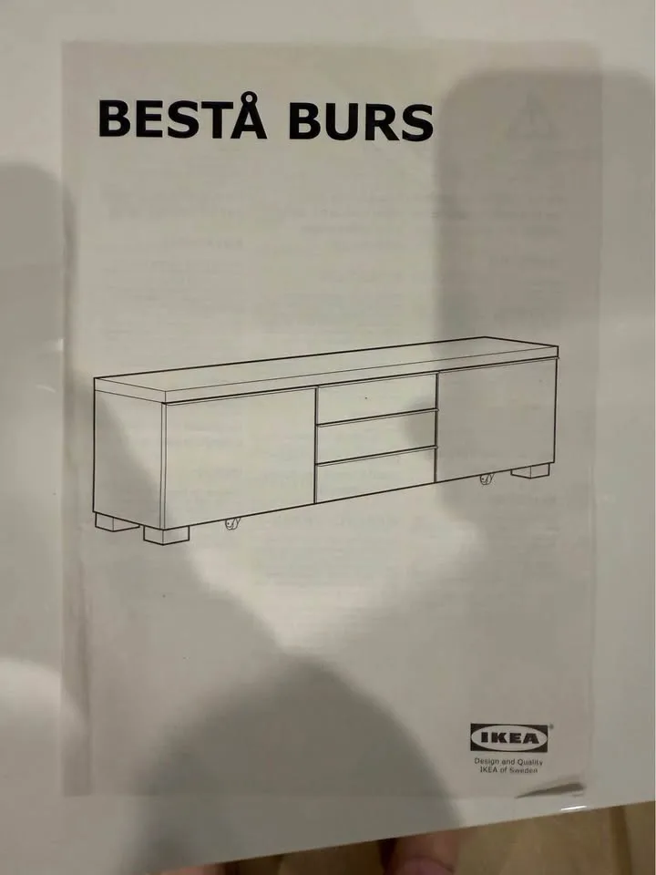 IKEA BESTÅ BURS TV Bench image indicator(5)