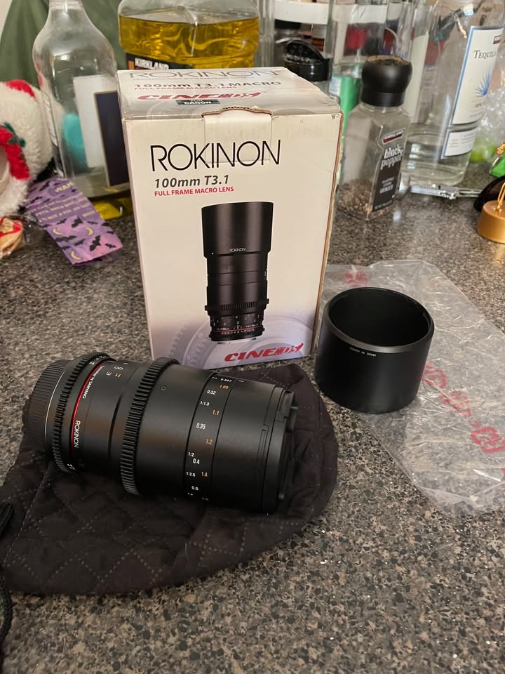 Rokinon 100mm T3.1 Macro Cine DS Lens (Canon EF) - photo 4