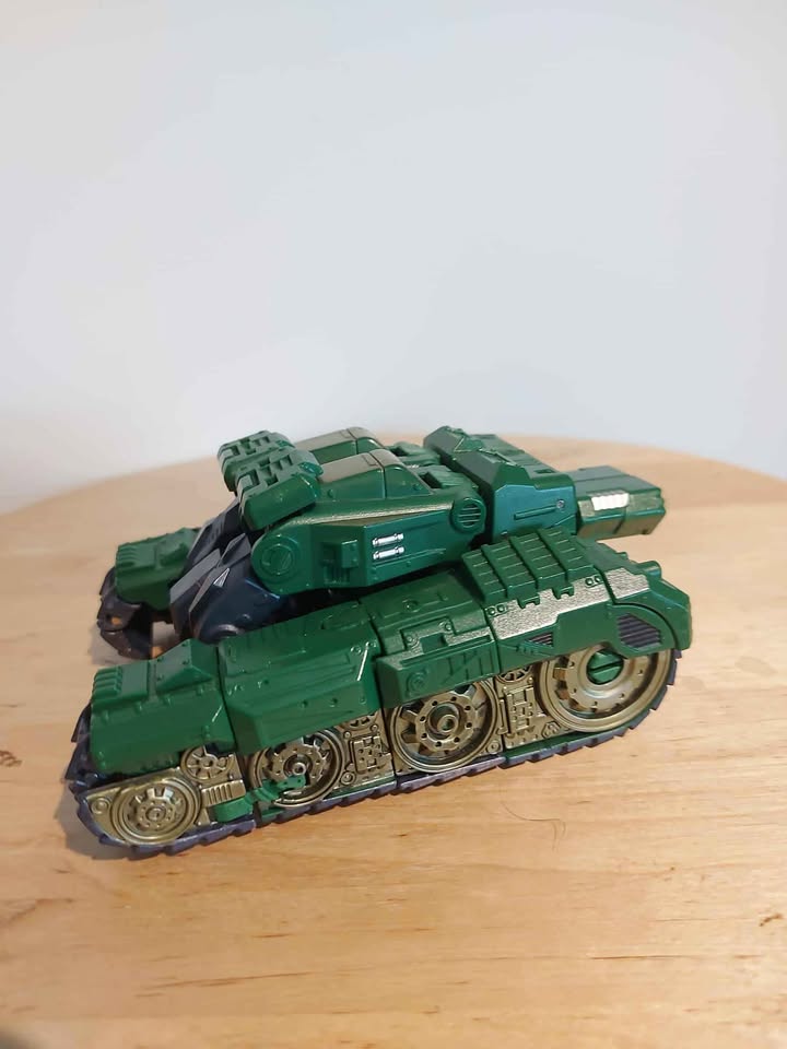 Hasbro Transformers Marvel HULK Tank Action Figure (2008) - photo 2