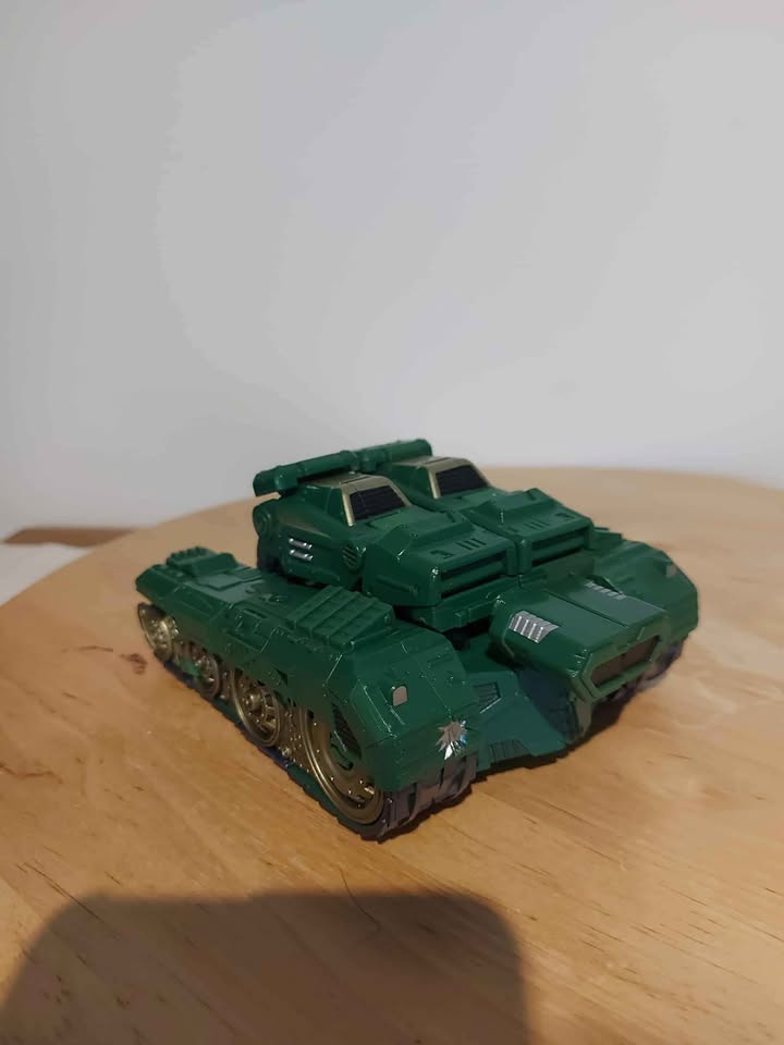 Hasbro Transformers Marvel HULK Tank Action Figure (2008) - photo 5