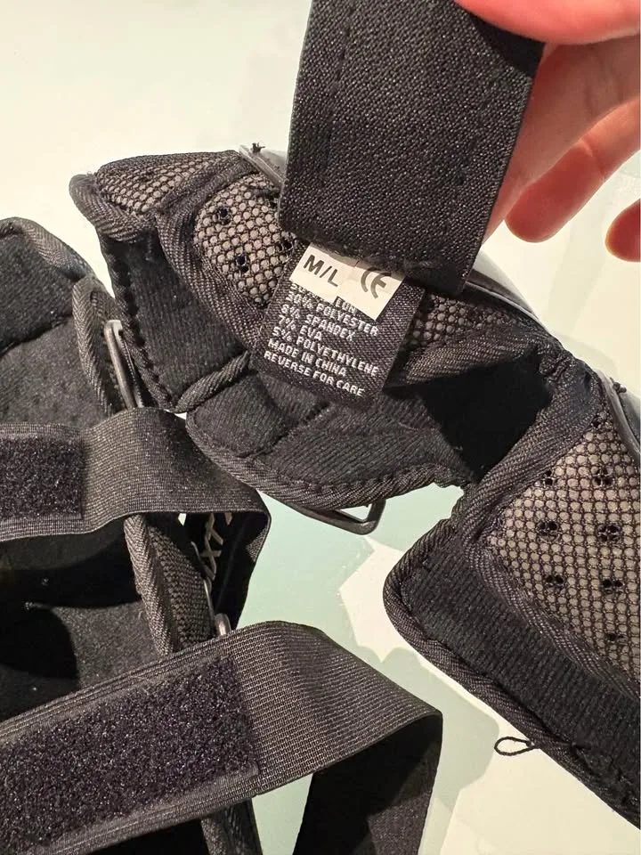 Knee and Sheen protector image indicator(2)