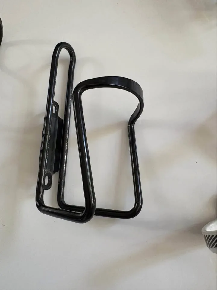Bike water bottle holder image indicator(2)