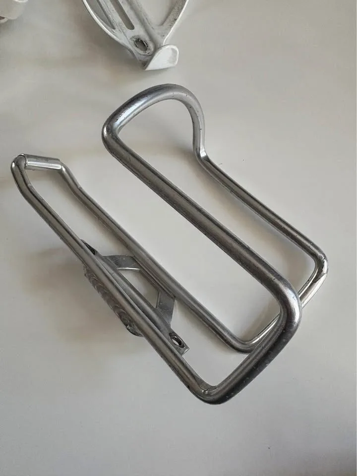 Bike water bottle holder image indicator(4)