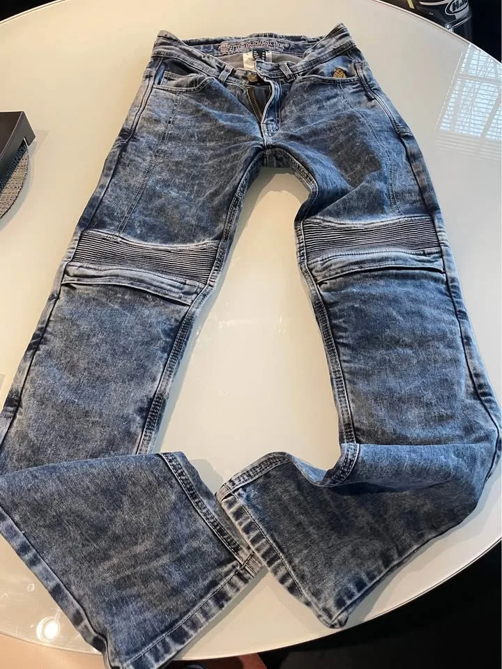 Motorcycle pants Trilobite size 30 image indicator(5)