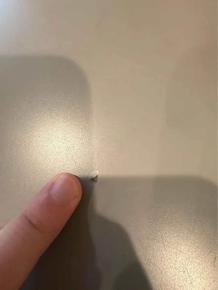 Round Dining Table image indicator(3)