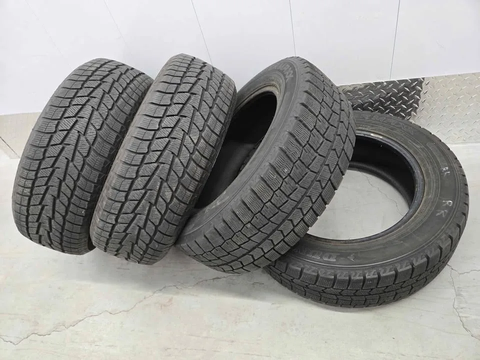 Winter Tire Set- 225/60R17 image indicator(7)