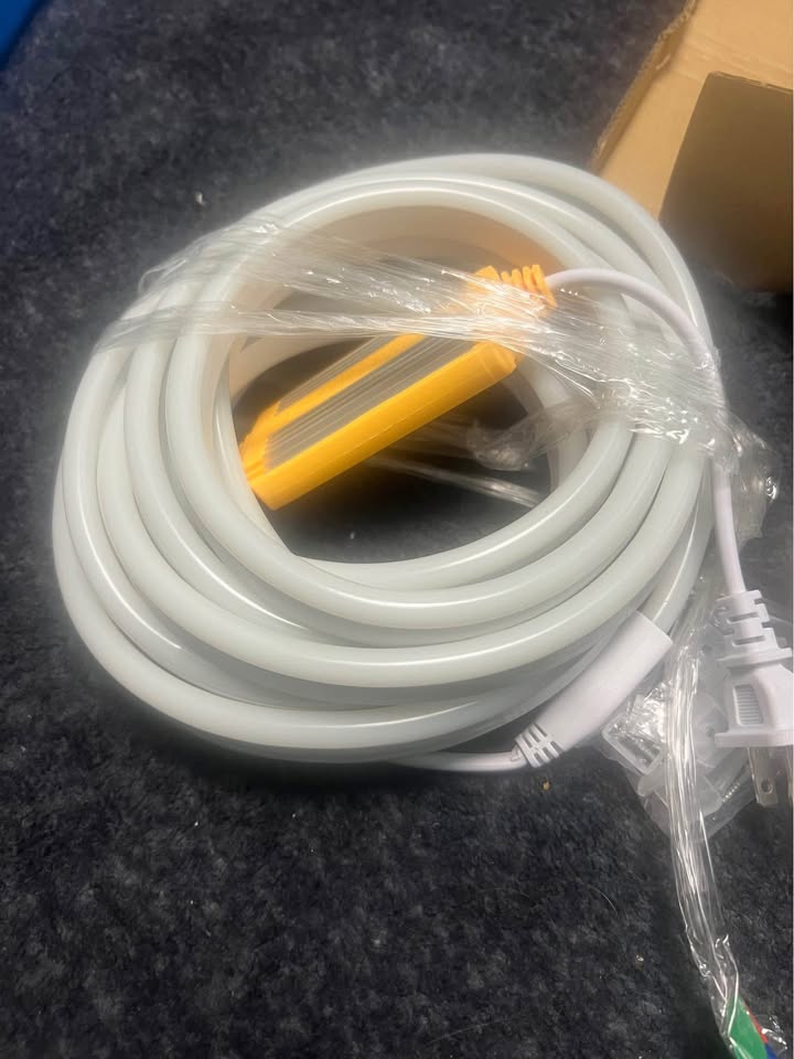 Out door Waterproof Decorative flexible strip light 5 meters - photo 2