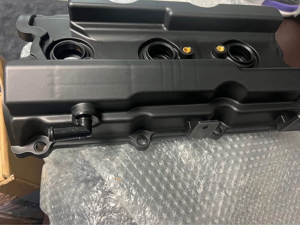 Engine valve cover 4.0L Frontier 2005-2019 Pathfinder 05-12 - photo 4