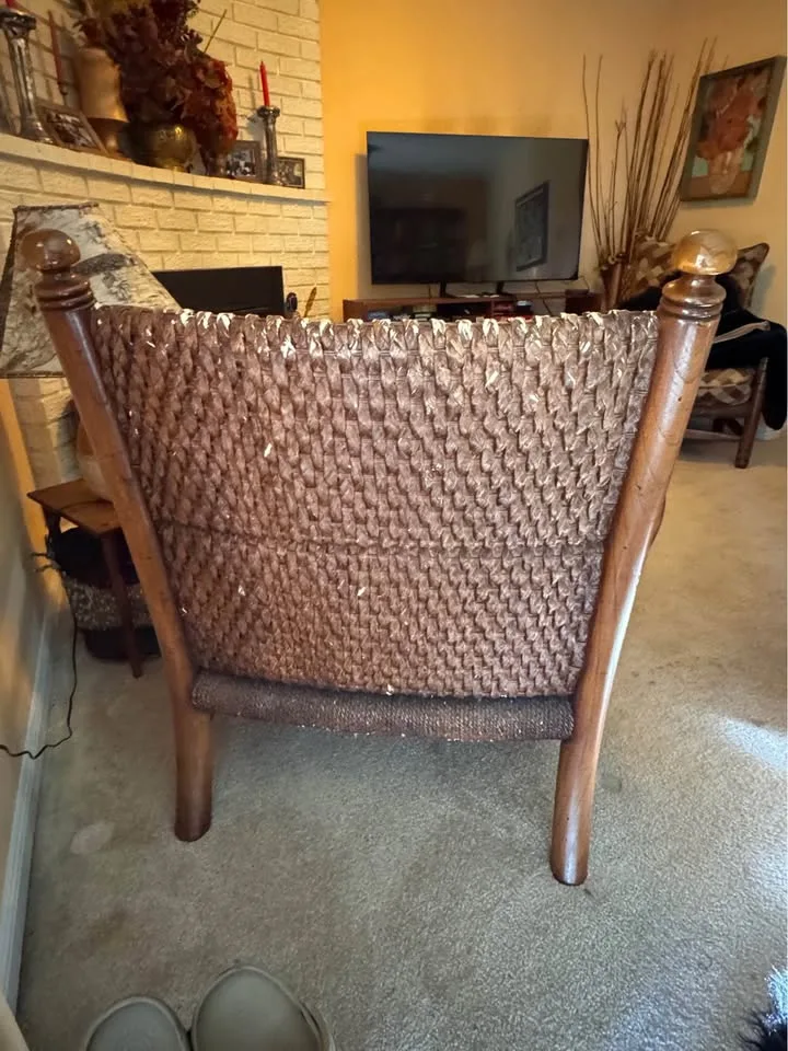 Solid wood Club Chairs image indicator(6)