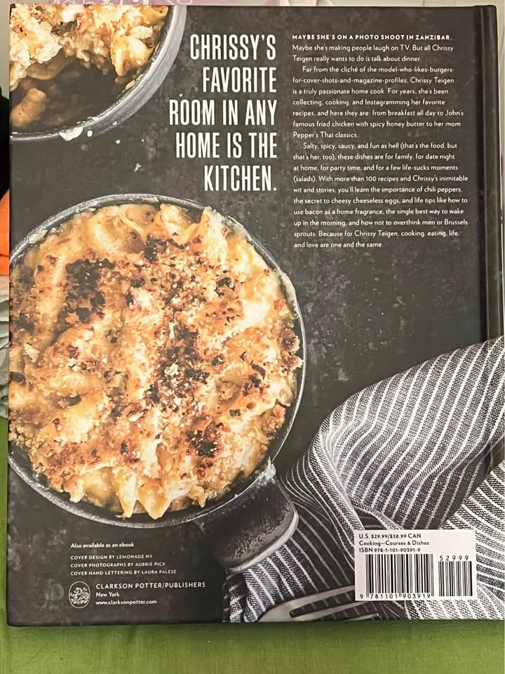 Cravings, by Chrissy Teigen image indicator(3)