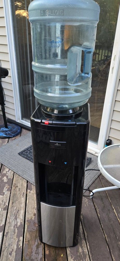Vitapur Hot and Cold Water Dispenser - photo 2