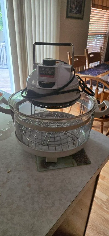 Galloping Gourmet thumbnail